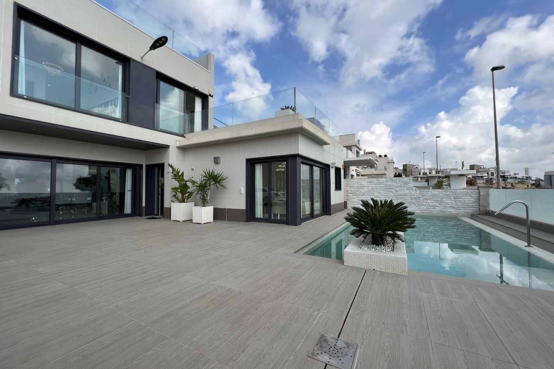 Rynek Wtórny - Willa - San Miguel de Salinas - Costa Blanca