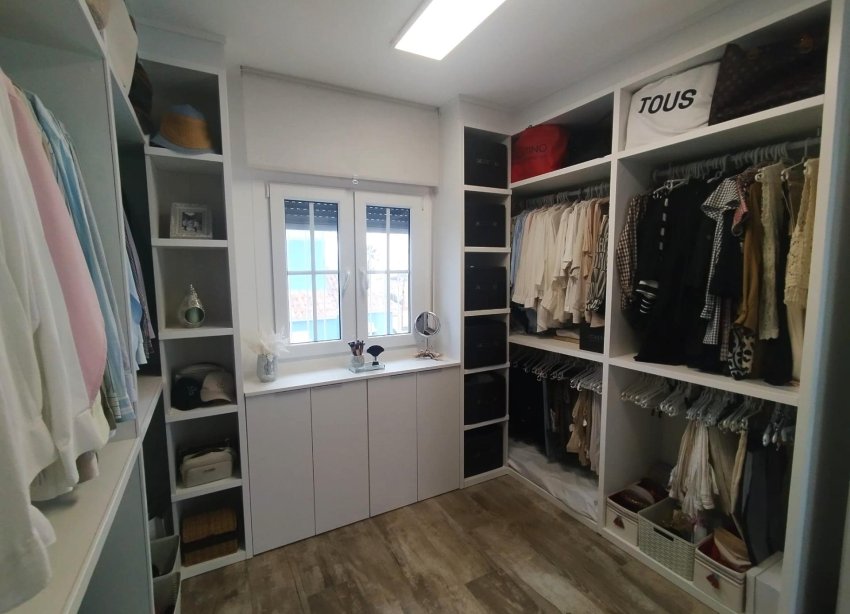 Rynek Wtórny - Willa - San Miguel de Salinas - Las filipinas