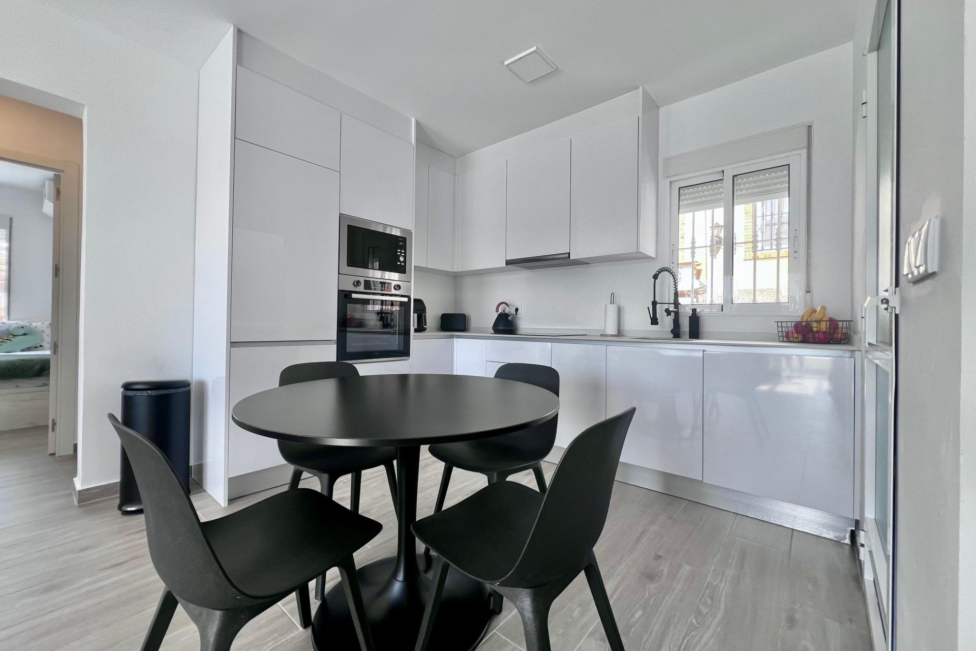 Rynek Wtórny - Willa - San Miguel de Salinas - Las filipinas