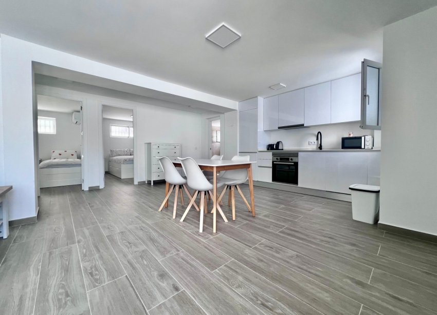 Rynek Wtórny - Willa - San Miguel de Salinas - Las filipinas