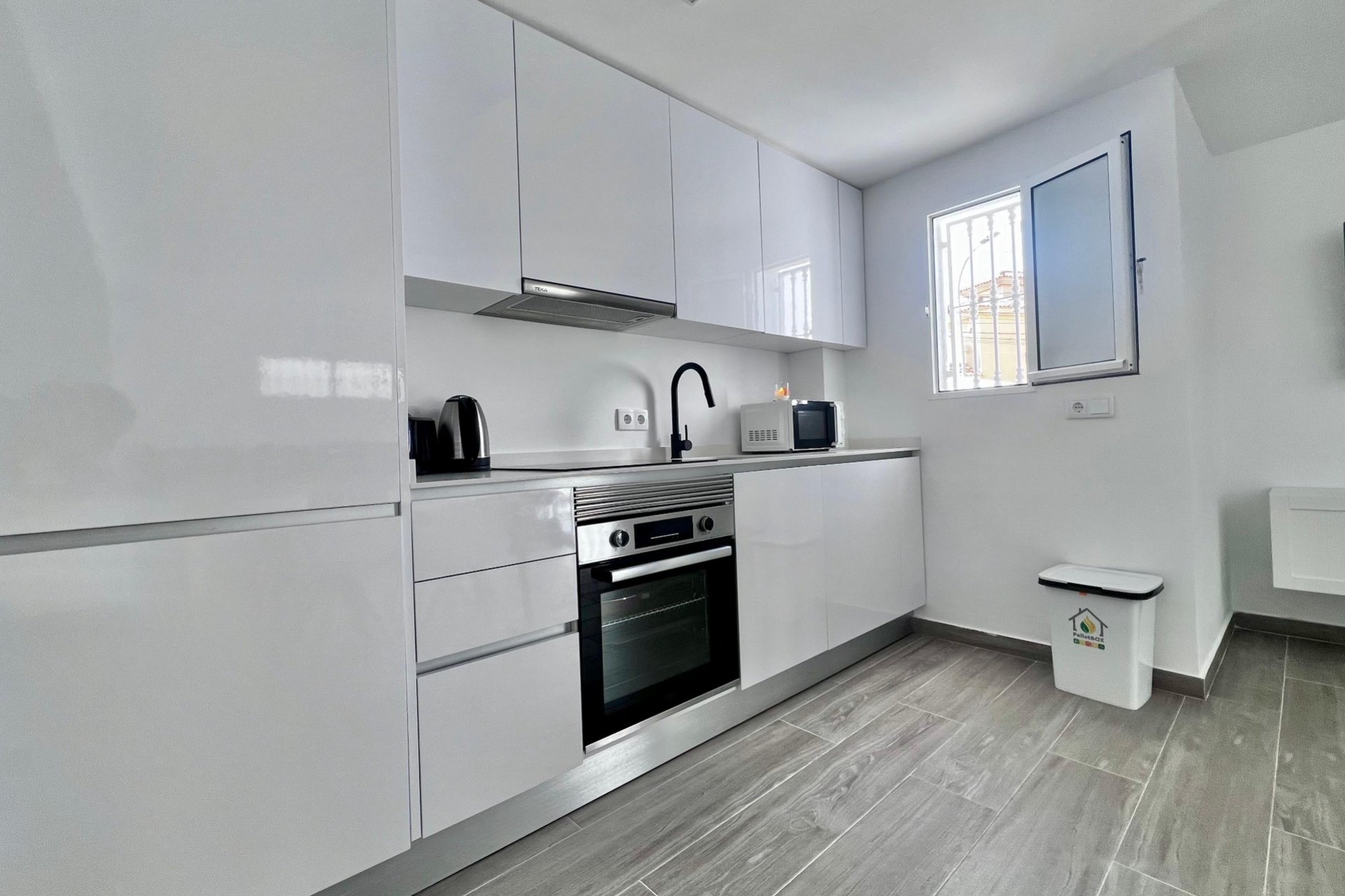 Rynek Wtórny - Willa - San Miguel de Salinas - Las filipinas