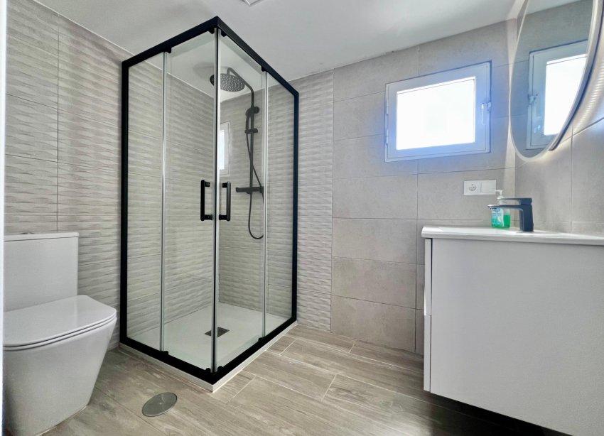 Rynek Wtórny - Willa - San Miguel de Salinas - Las filipinas