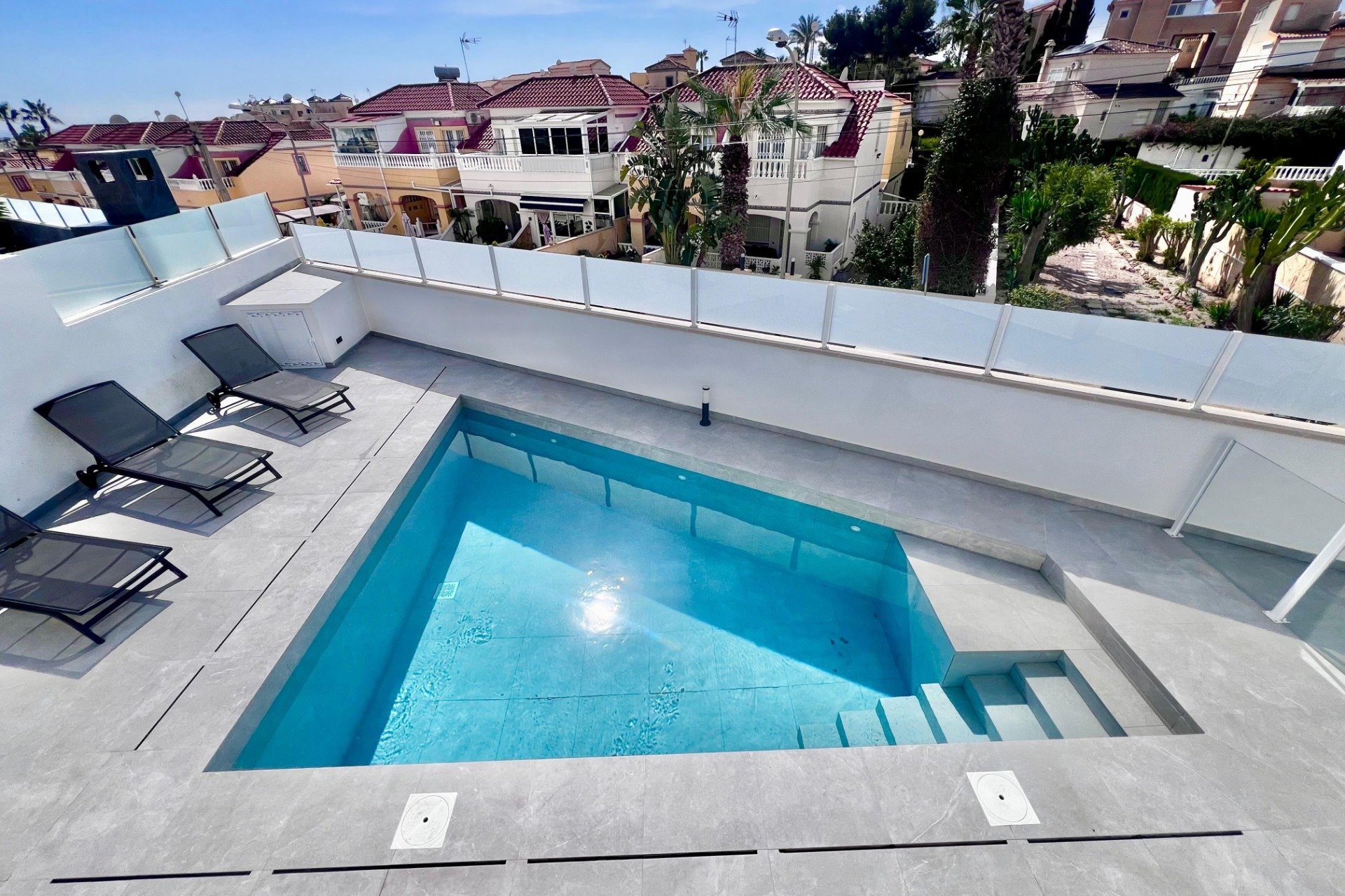 Rynek Wtórny - Willa - San Miguel de Salinas - Las filipinas