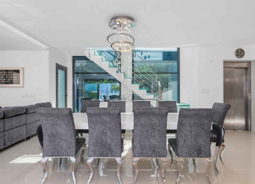 Rynek Wtórny - Willa - San Miguel de Salinas - San Miguel Salinas