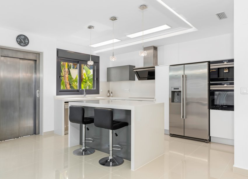 Rynek Wtórny - Willa - San Miguel de Salinas - San Miguel Salinas