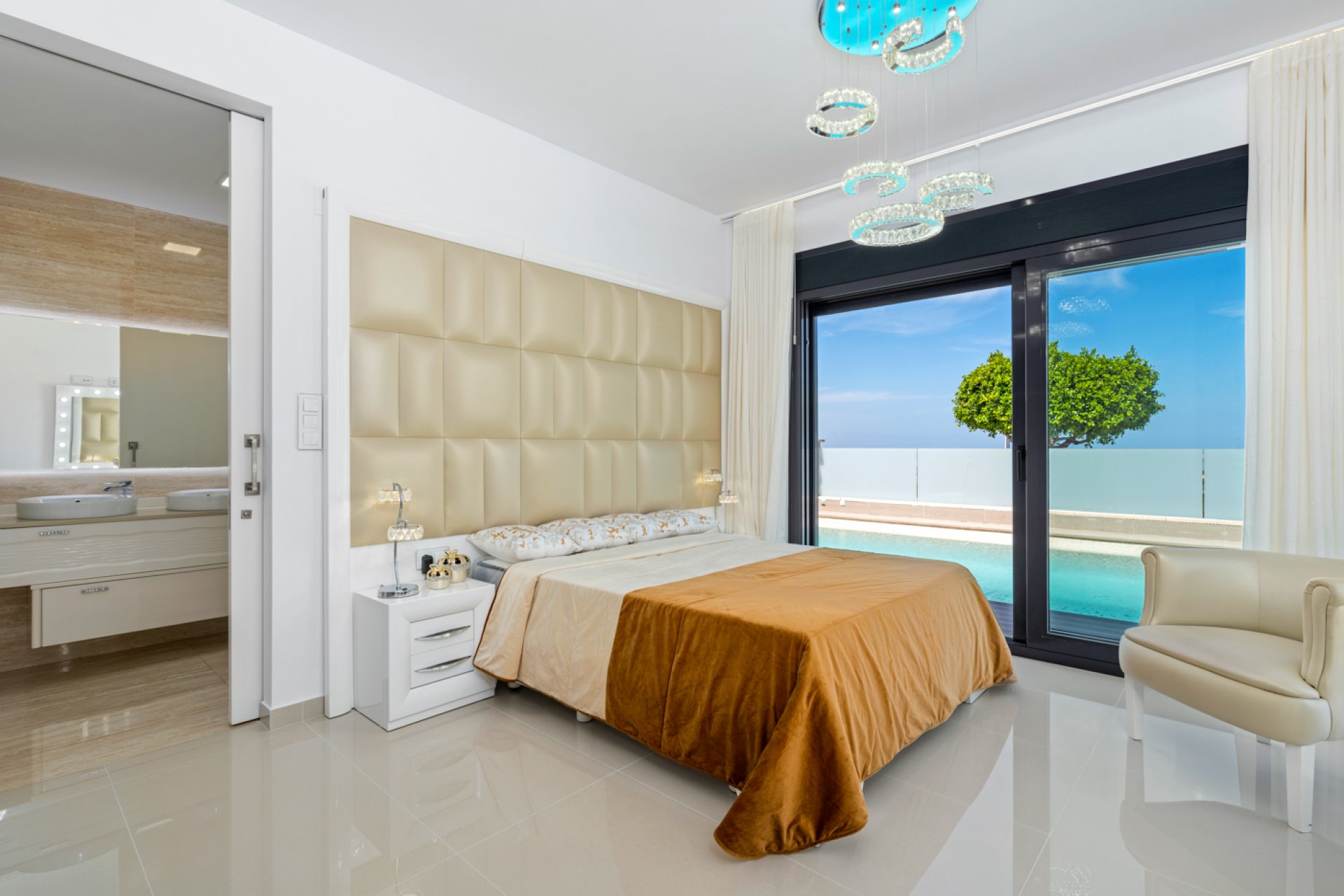 Rynek Wtórny - Willa - San Miguel de Salinas - San Miguel Salinas