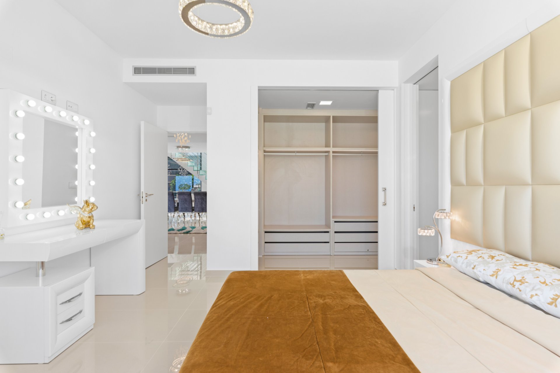 Rynek Wtórny - Willa - San Miguel de Salinas - San Miguel Salinas