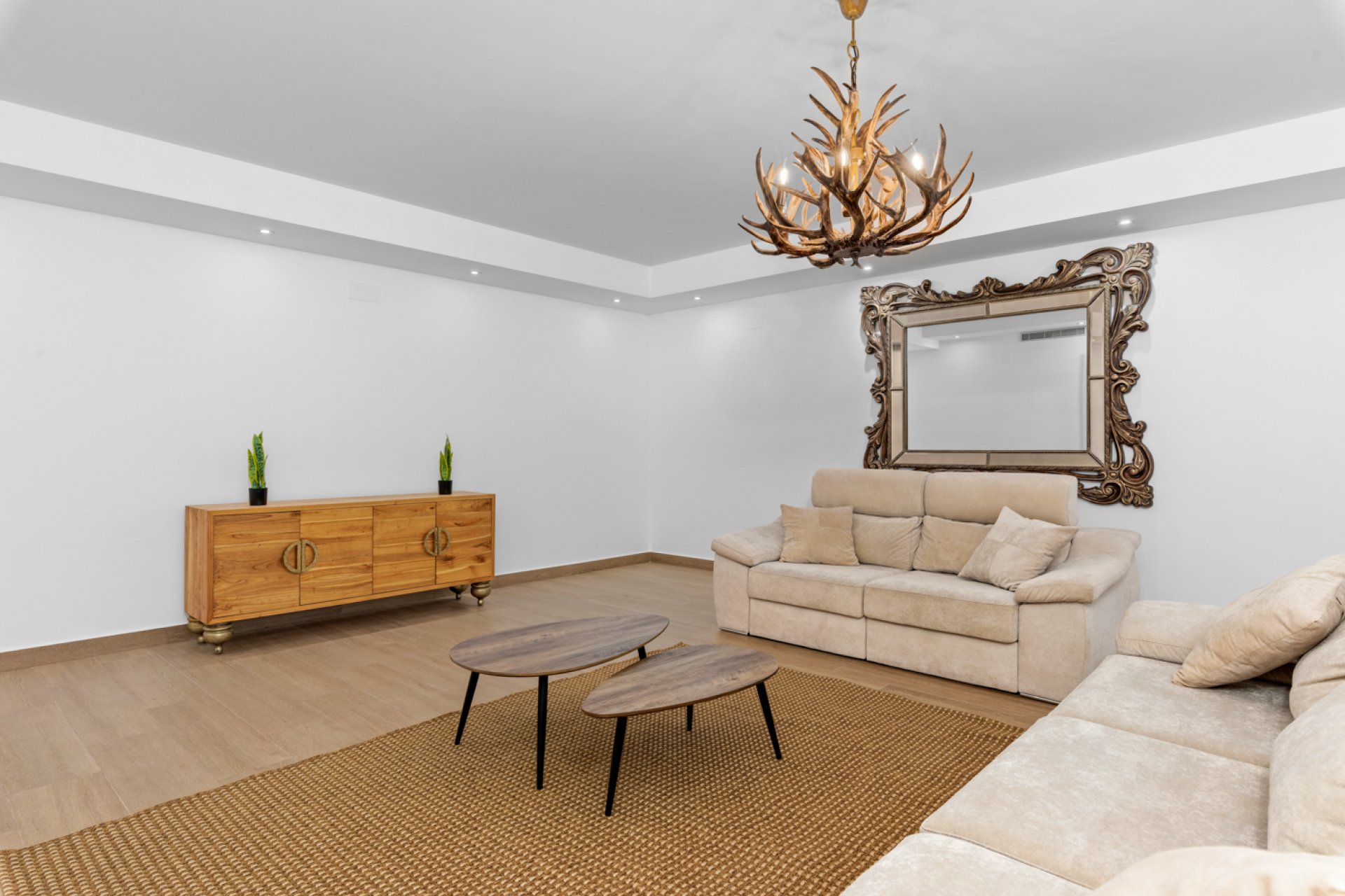 Rynek Wtórny - Willa - San Miguel de Salinas - San Miguel Salinas