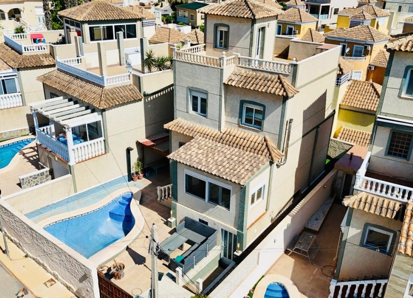 Rynek Wtórny - Willa - San Miguel de Salinas