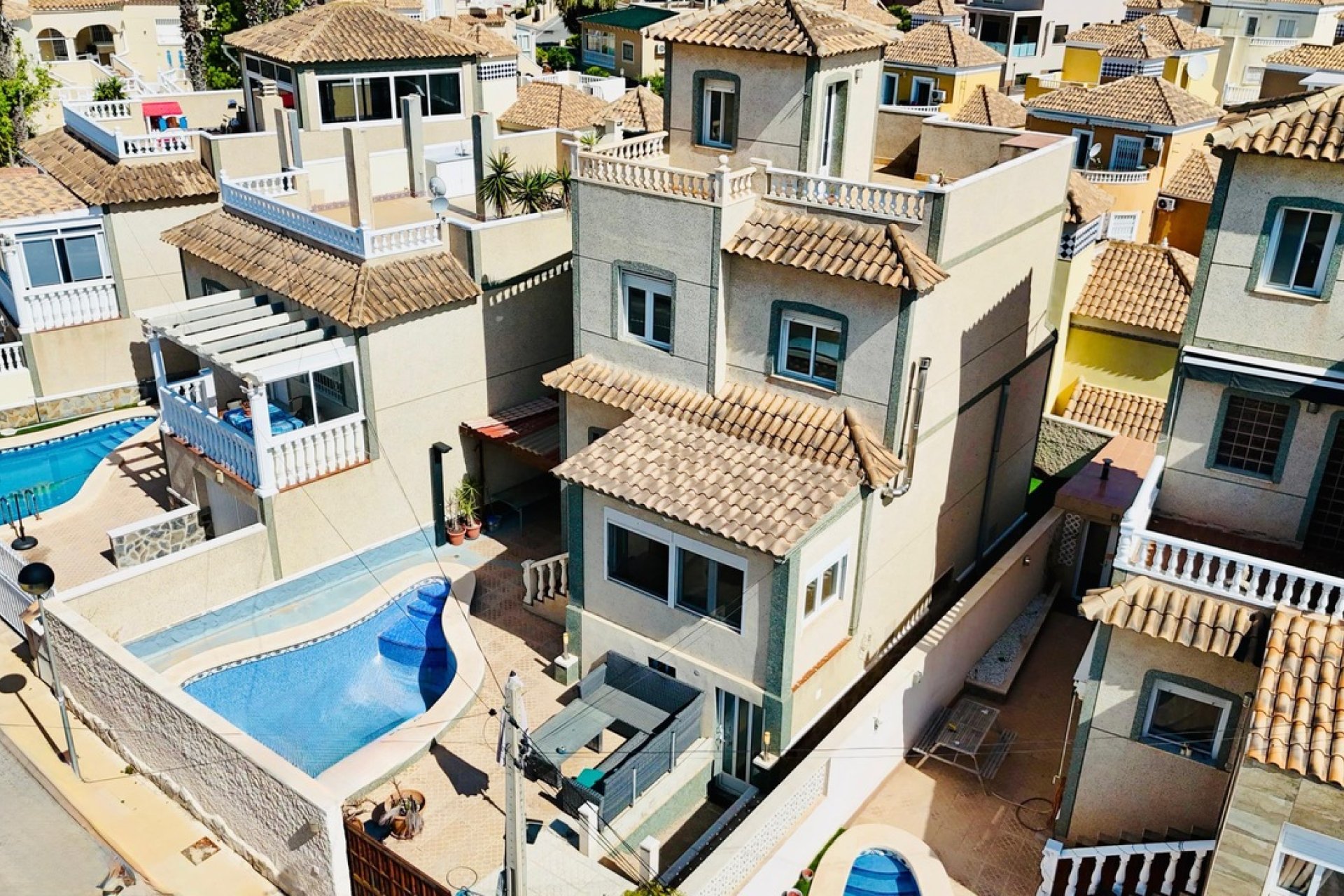 Rynek Wtórny - Willa - San Miguel de Salinas