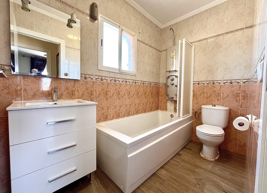 Rynek Wtórny - Willa - San Miguel de Salinas