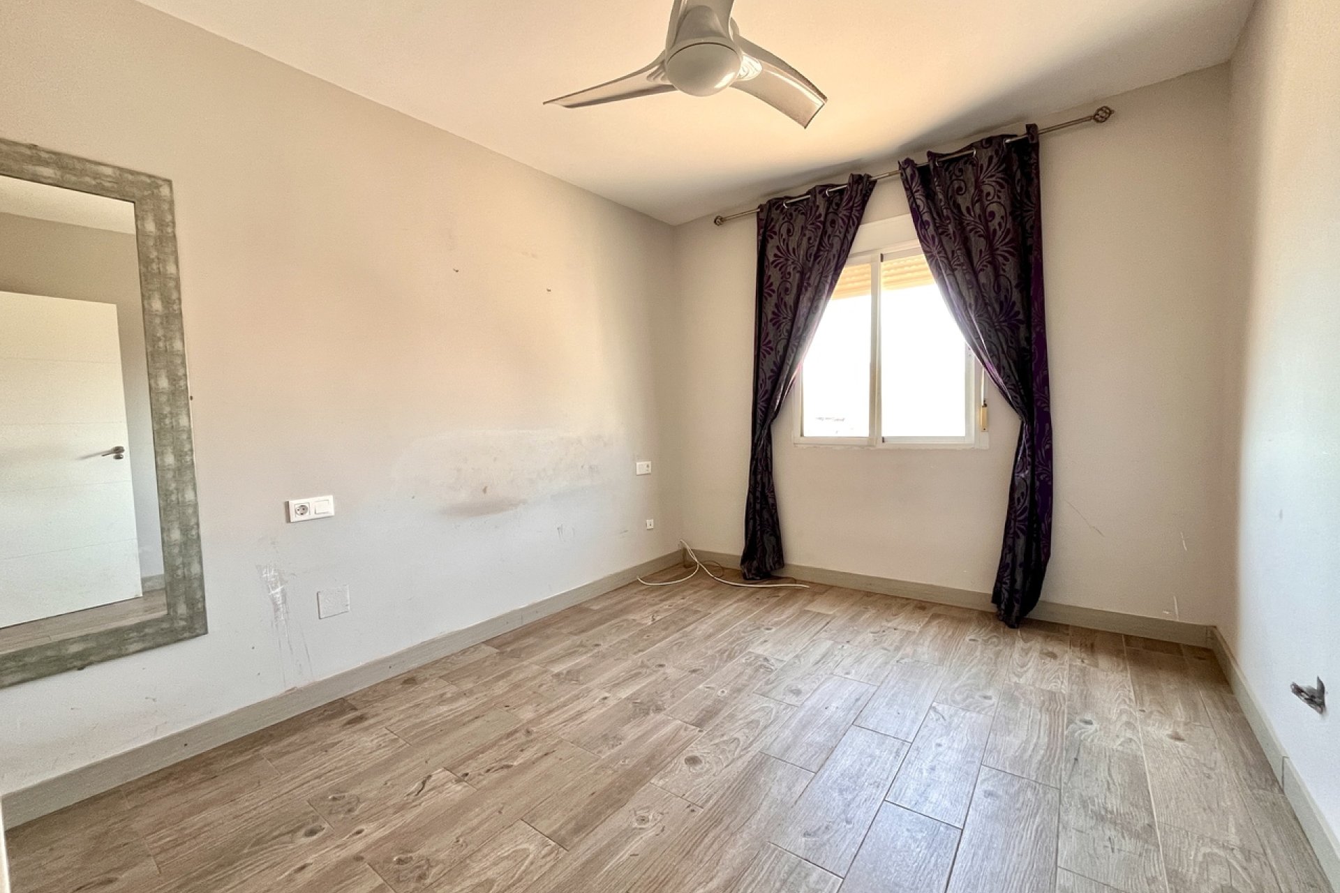 Rynek Wtórny - Willa - San Miguel de Salinas