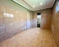 Rynek Wtórny - Willa - San Miguel de Salinas