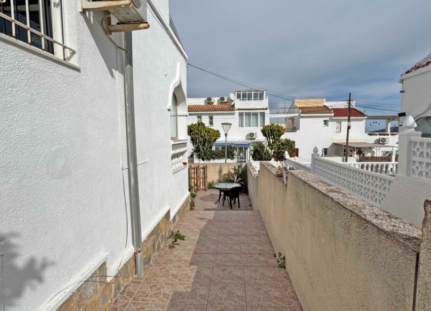 Rynek Wtórny - Willa - San Miguel de Salinas