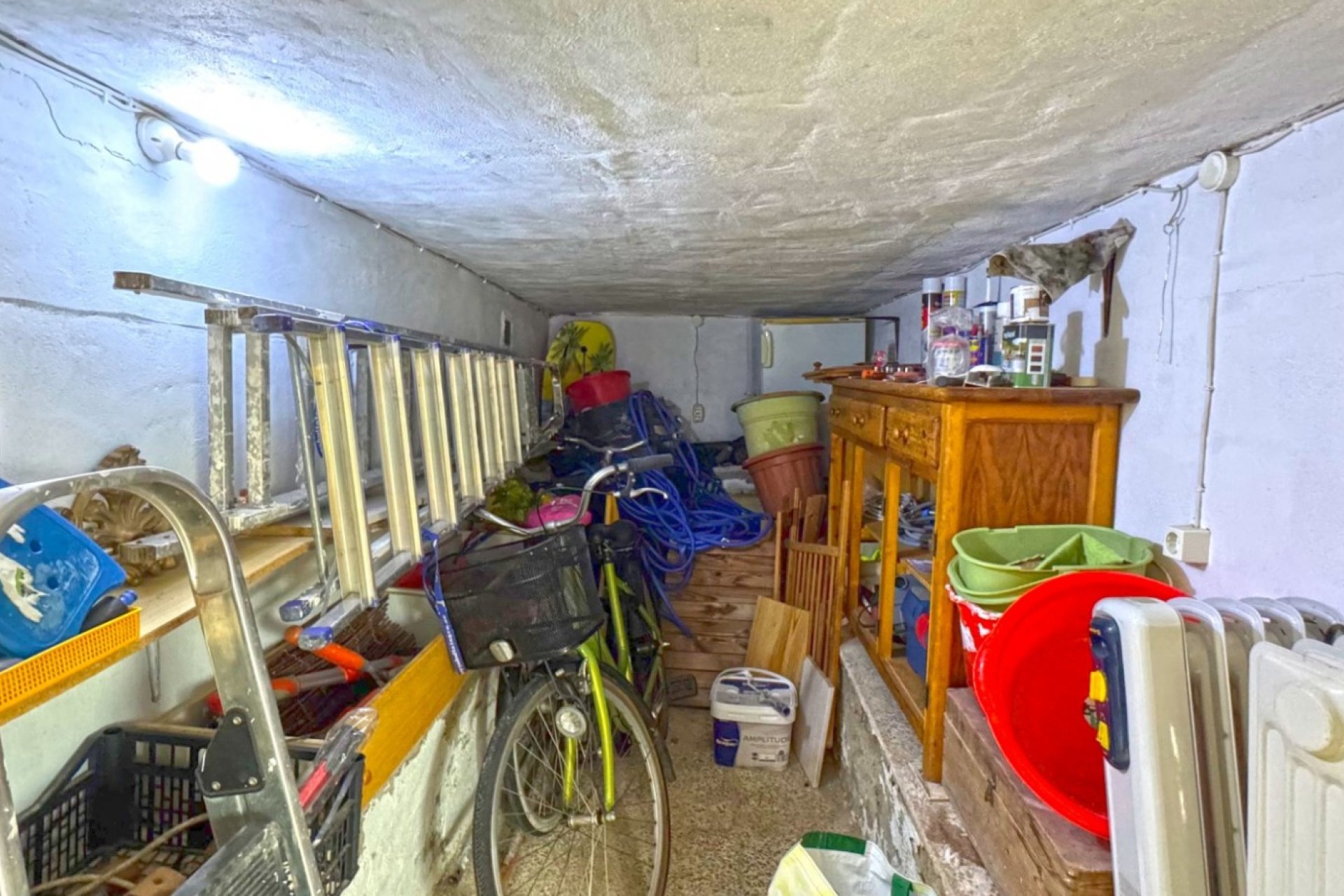 Rynek Wtórny - Willa - San Miguel de Salinas