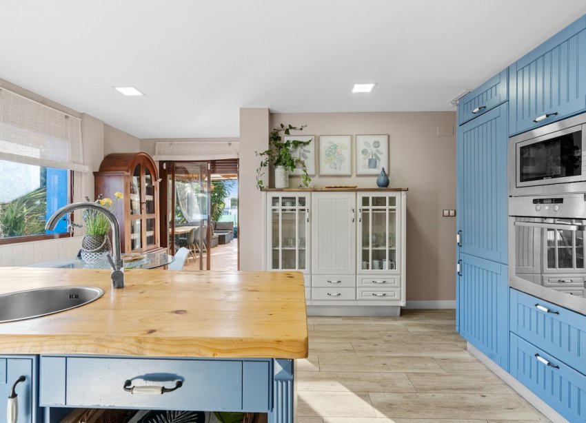 Rynek Wtórny - Willa - Santa Pola - El Poble Llevanti