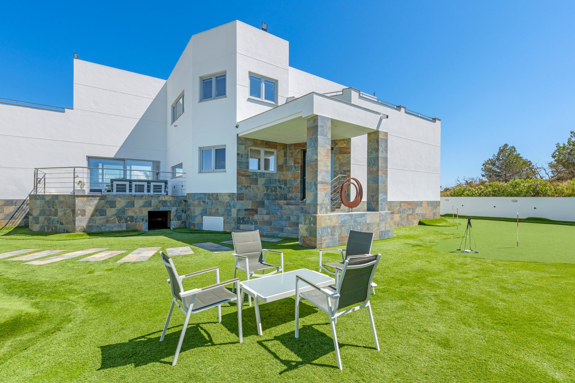 Rynek Wtórny - Willa - Torremendo