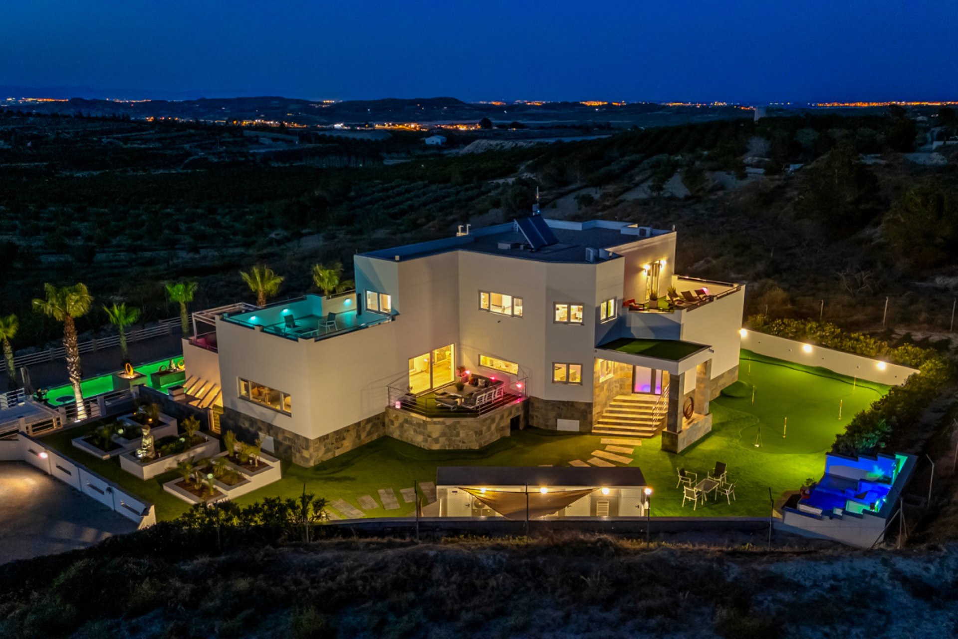 Rynek Wtórny - Willa - Torremendo