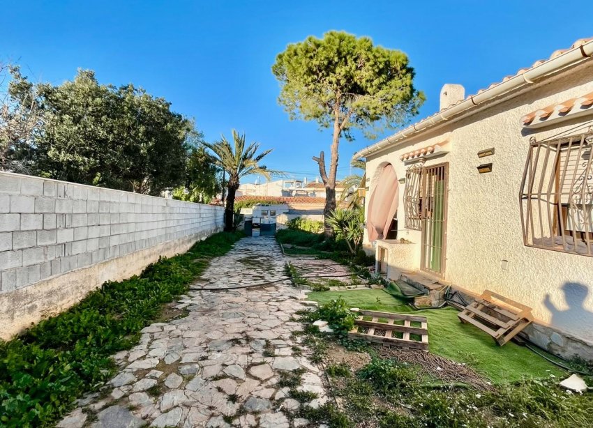 Rynek Wtórny - Willa - Torrevieja - Aguas Nuevas