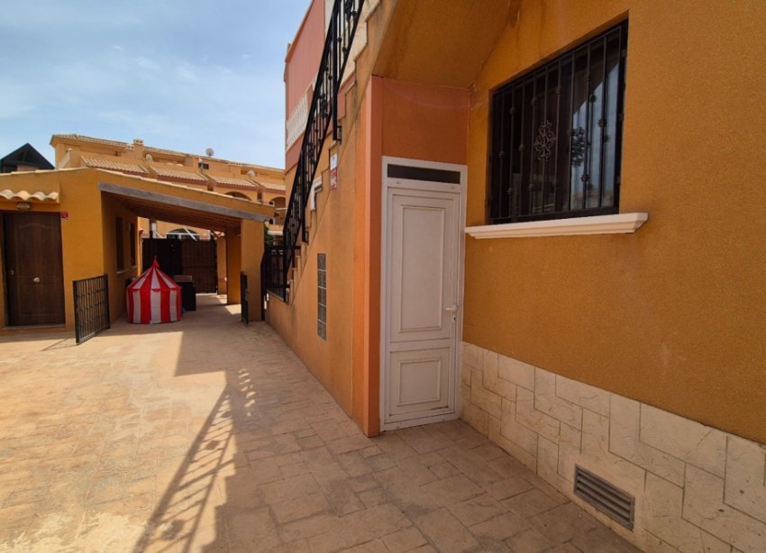 Rynek Wtórny - Willa - Torrevieja - Costa Blanca