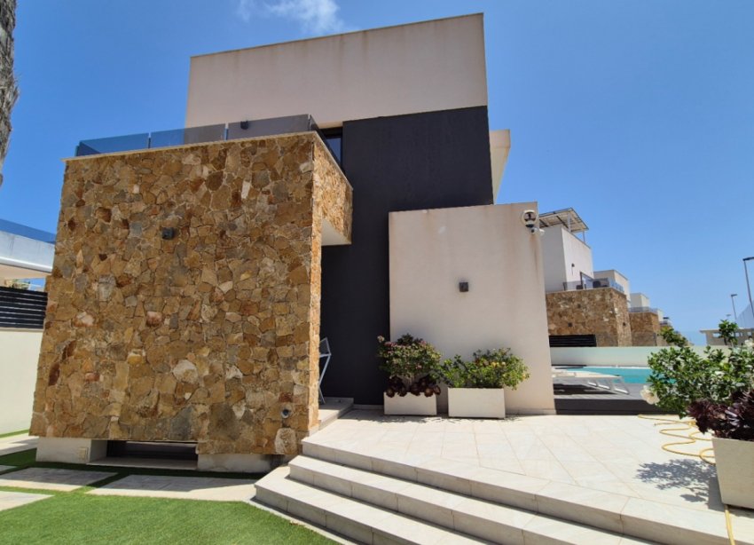 Rynek Wtórny - Willa - Torrevieja - Costa Blanca