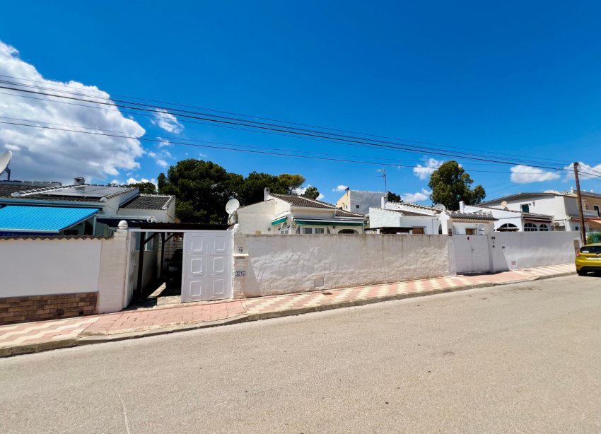 Rynek Wtórny - Willa - Torrevieja - El Chaparral