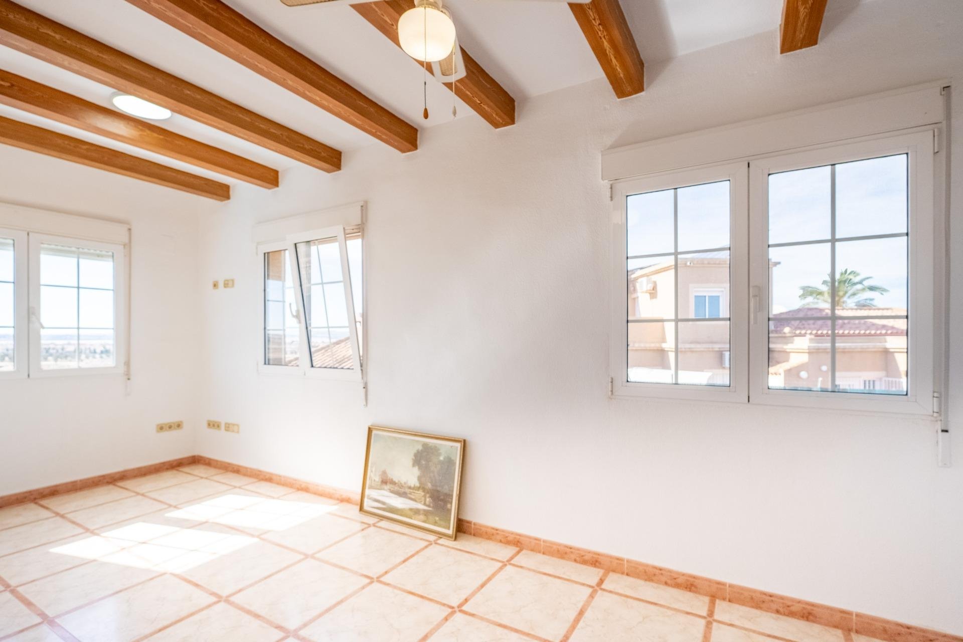 Rynek Wtórny - Willa - Torrevieja - El Chaparral