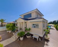 Rynek Wtórny - Willa - Torrevieja - La Mata