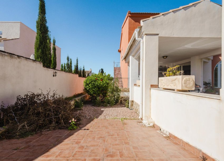 Rynek Wtórny - Willa - Torrevieja - La Siesta