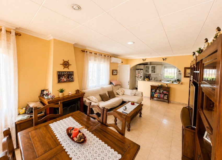 Rynek Wtórny - Willa - Torrevieja - La Siesta