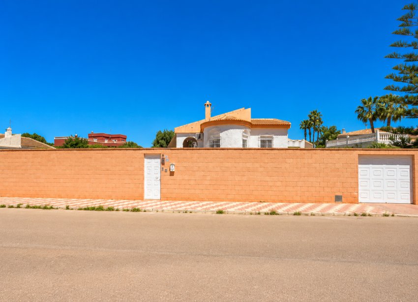 Rynek Wtórny - Willa - Torrevieja - La Siesta
