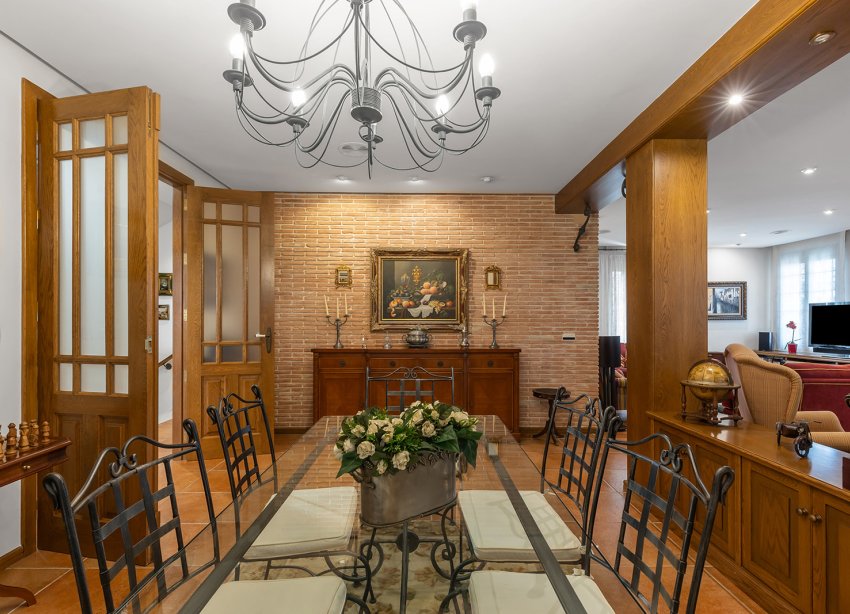 Rynek Wtórny - Willa - Torrevieja - La Veleta