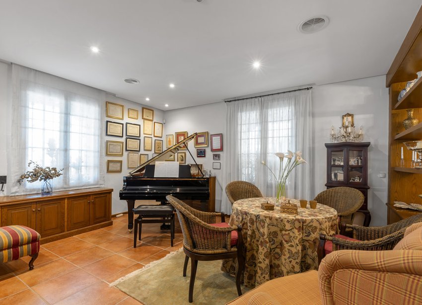 Rynek Wtórny - Willa - Torrevieja - La Veleta