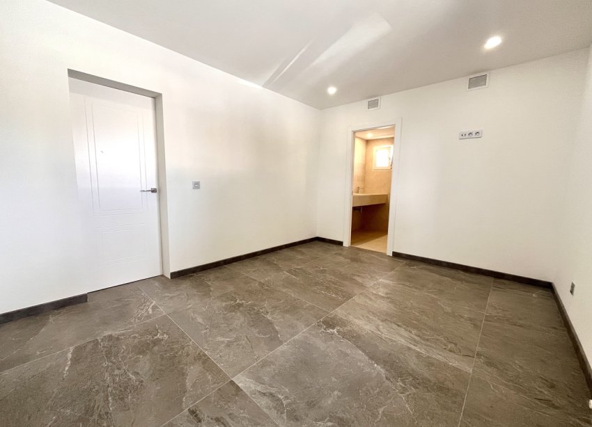 Rynek Wtórny - Willa - Torrevieja - Los Balcones