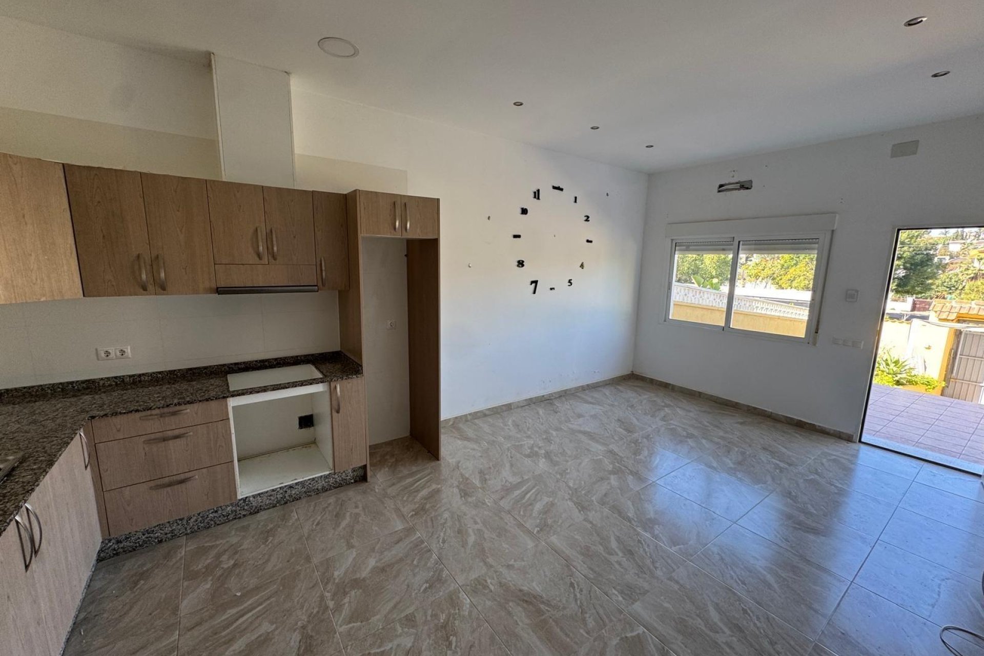 Rynek Wtórny - Willa - Torrevieja - Los balcones