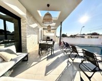 Rynek Wtórny - Willa - Torrevieja - Los Balcones