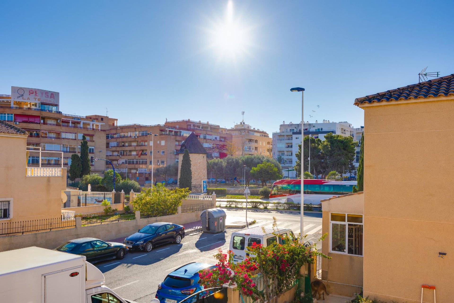 Rynek Wtórny - Willa - Torrevieja - Pueblo - Centro