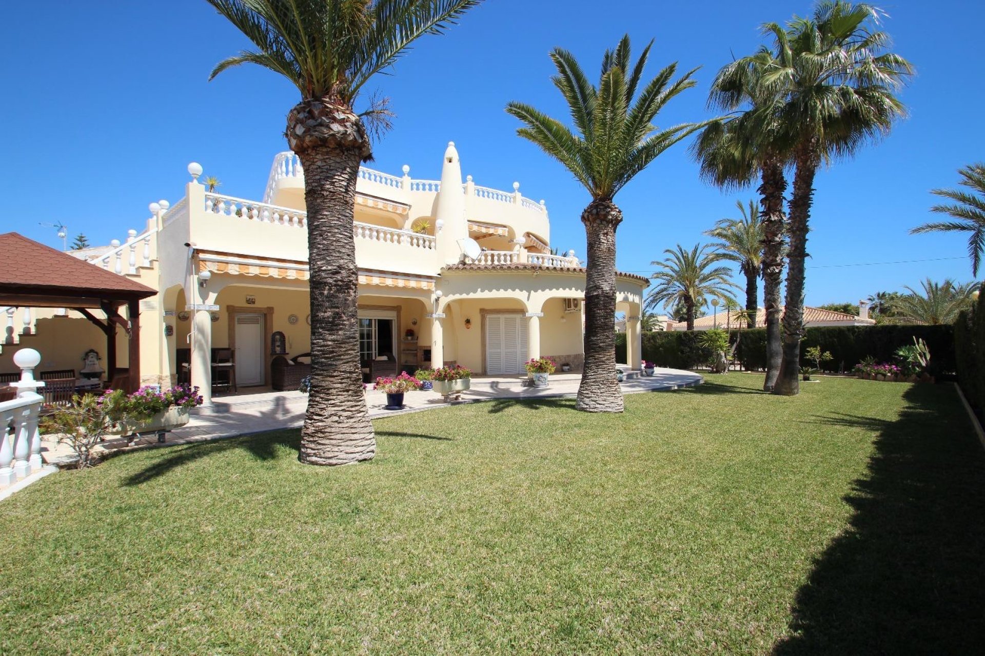 Rynek Wtórny - Willa - Torrevieja - Punta Prima