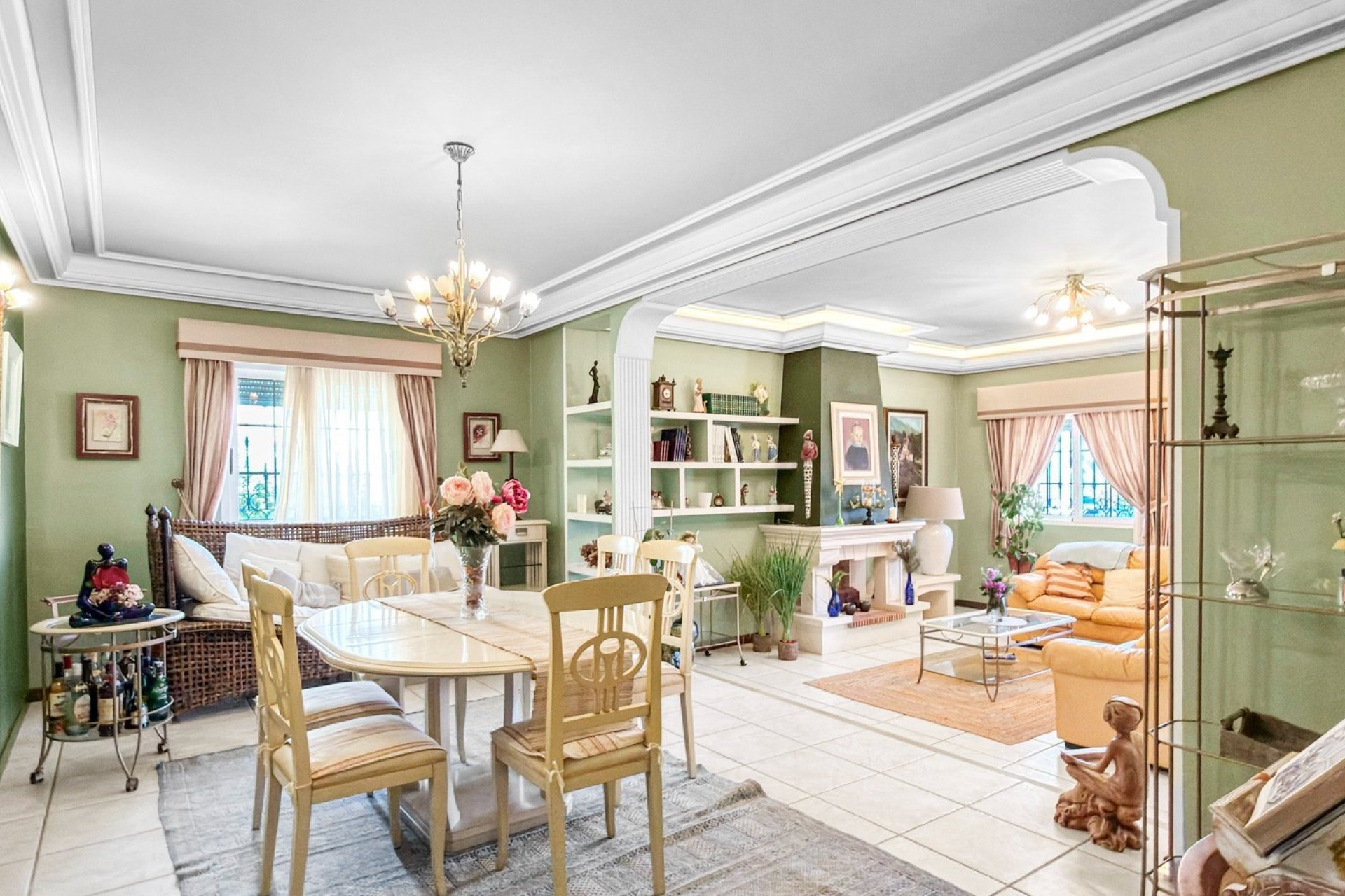 Rynek Wtórny - Willa - Torrevieja - Torrelamata - La Mata