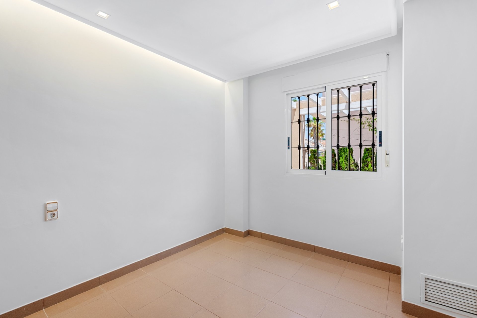 Rynek Wtórny - Willa - Torrevieja