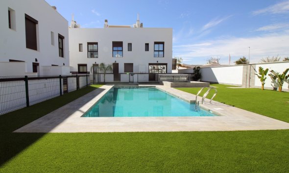 Terraced house / Townhouse - New Build - Pilar de la Horadada - El Pilar de la Horadada