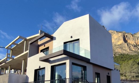 Terraced house / Townhouse - New Build - Polop - Polop