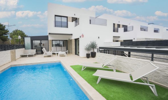 Terraced house / Townhouse - Resale - Dolores - Dolores