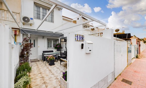 Terraced house / Townhouse - Resale - ﻿Torrevieja (Alicante) - Torrevieja