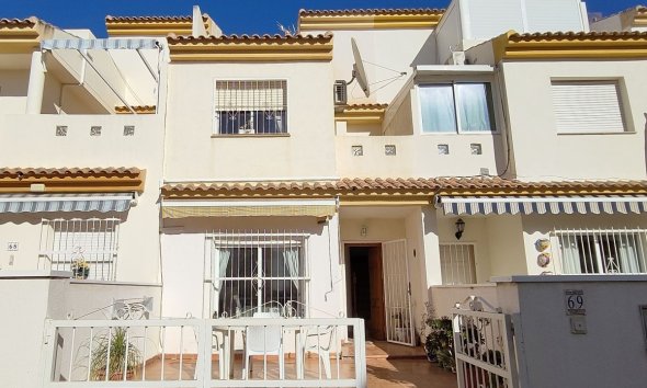 Terraced house / Townhouse - Resale - Orihuela Costa - Cabo Roig