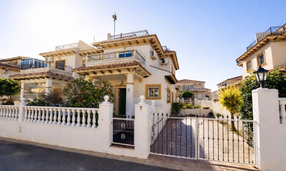 Terraced house / Townhouse - Resale - Orihuela Costa - Cabo Roig