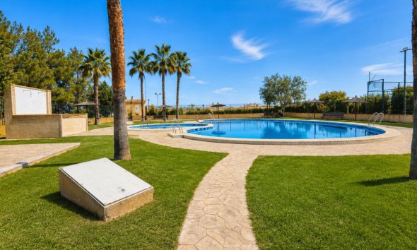 Terraced house / Townhouse - Resale - Orihuela Costa - Los Altos