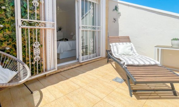 Terraced house / Townhouse - Resale - Orihuela Costa - Punta Prima