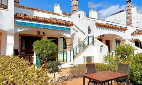 Terraced house / Townhouse - Resale - Orihuela Costa - Villamartín