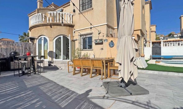 Terraced house / Townhouse - Resale - Orihuela Costa - Villamartín